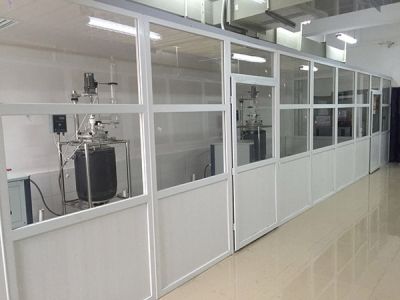 企業展示